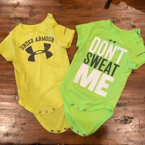 2 under armour onsies